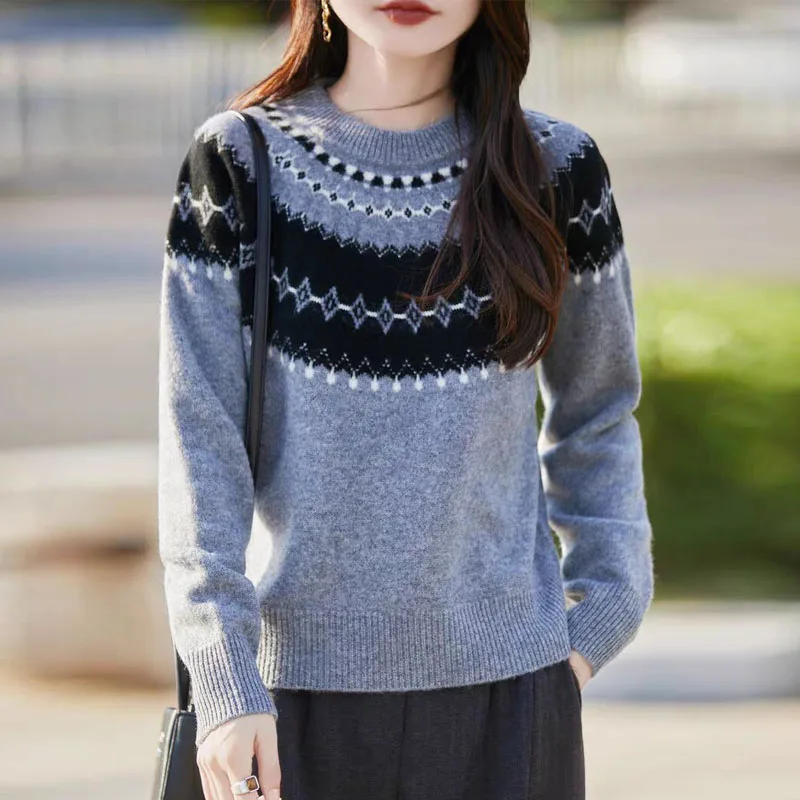 Casual Long Sleeve Patchwork Knitted Sweater Women Pullovers New O-Neck Knit Sweater Pullover Women Tops Sueters De Mujer Q1638
Casual Long Sleeve Patchwork Knitted Sweater Women Pullovers New O-Neck Knit Sweater Pullover Women Tops Sueters De Mujer Q1638