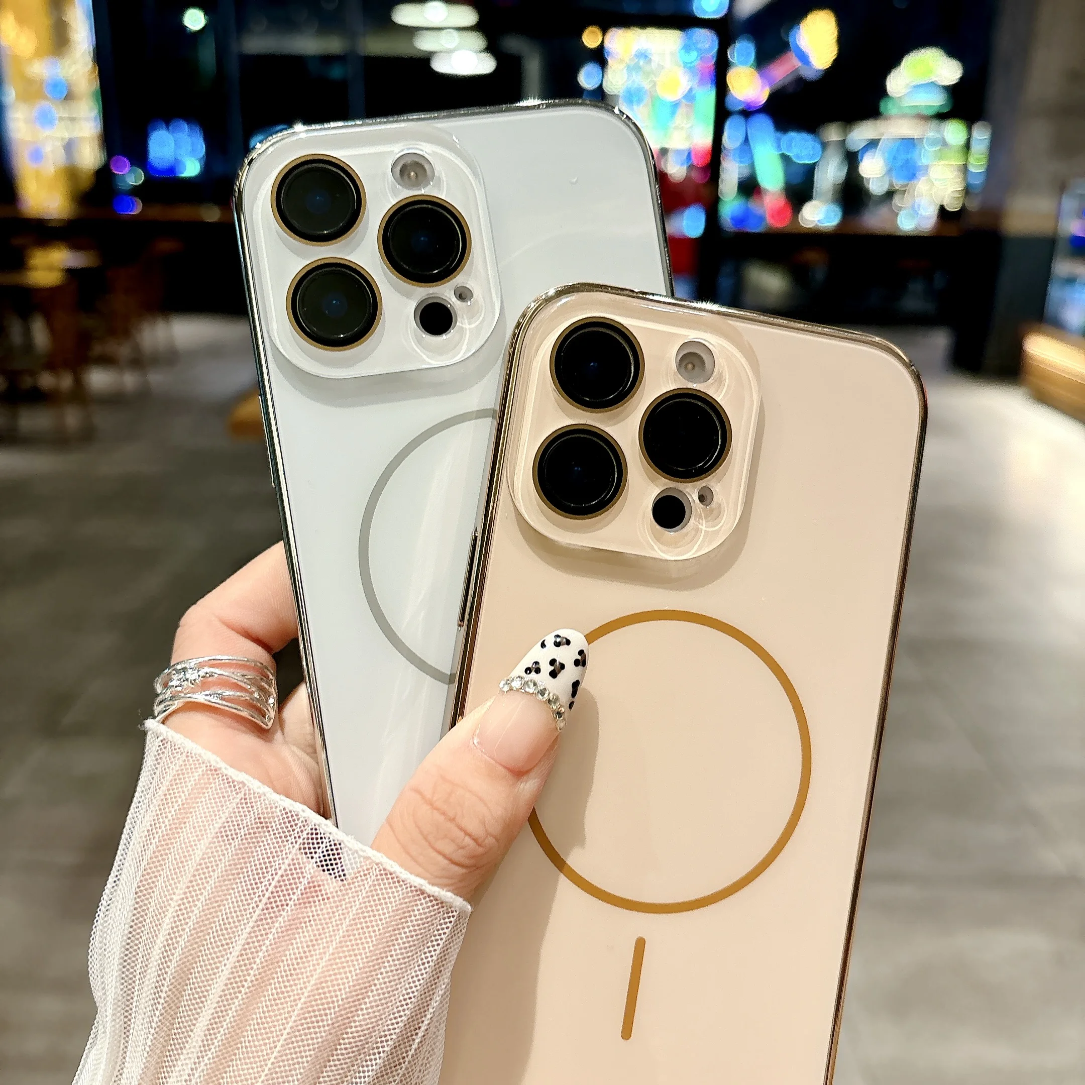 Magnetic fine circle frosted phone case suitable For iPhone 17 16 15 14 13 12 11 ProMax Plus electroplated protective cover
Magnetic fine circle frosted phone case suitable For iPhone 17 16 15 14 13 12 11 ProMax Plus electroplated protective cover