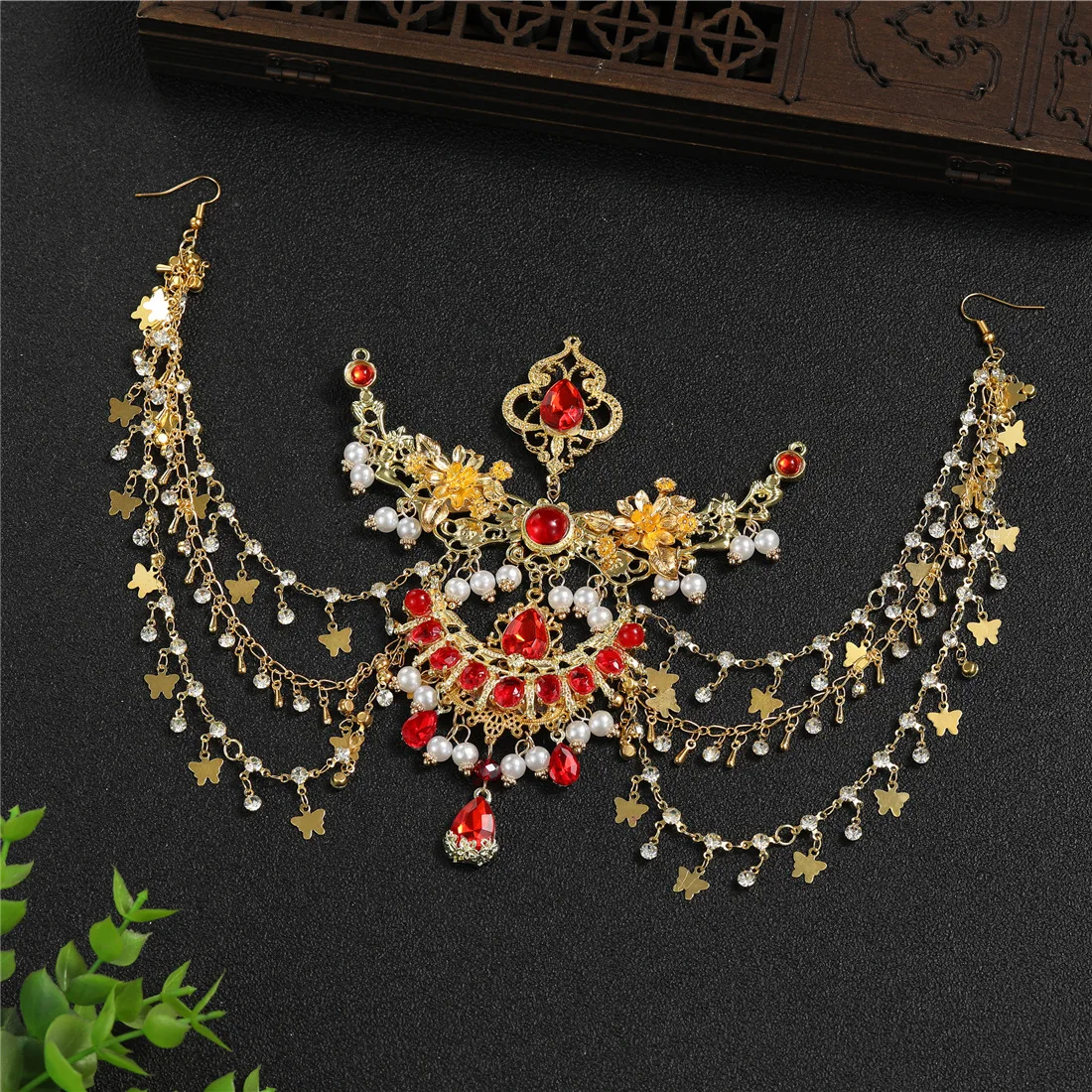 Chinese Hanfu Exotic Style Tassel Forehead Headband for Hair Women HairBand Hair Accessories Bridal Hair Jewelry Tiara Headdress
Chinese Hanfu Exotic Style Tassel Forehead Headband for Hair Women HairBand Hair Accessories Bridal Hair Jewelry Tiara Headdress