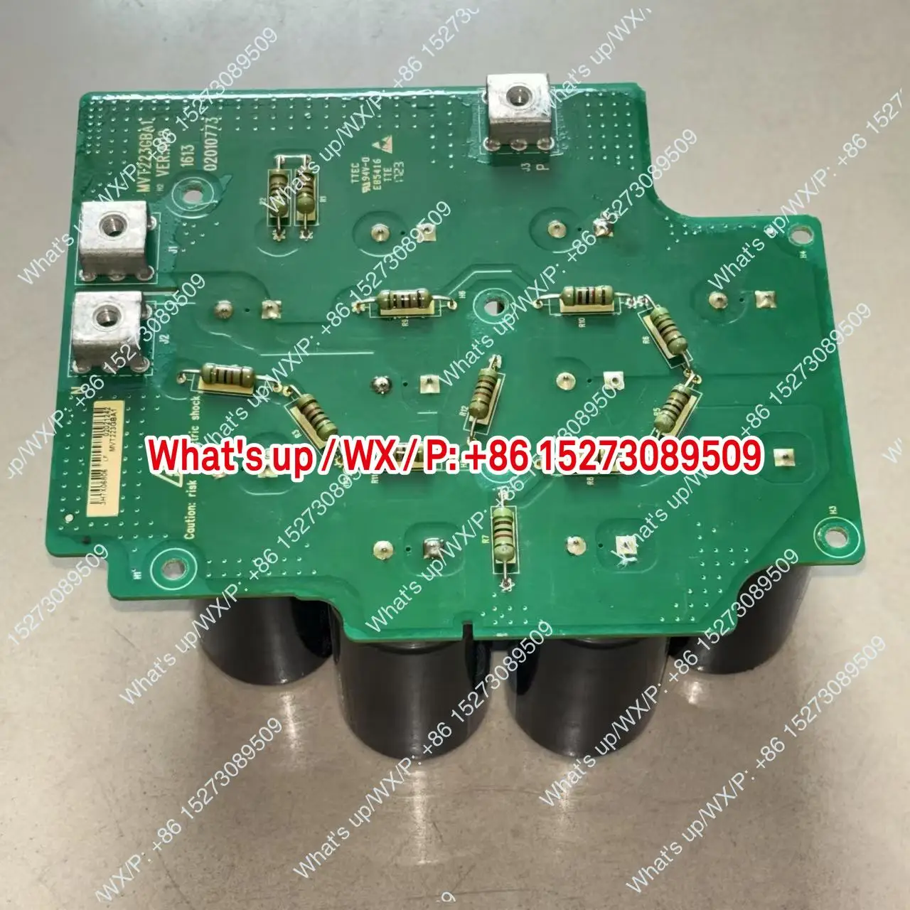 Инвертор MVT223GBA1 серии MD29-500 18,5-22 кВт, плата конденсатора фильтра
Инвертор MVT223GBA1 серии MD29-500 18,5-22 кВт, плата конденсатора фильтра