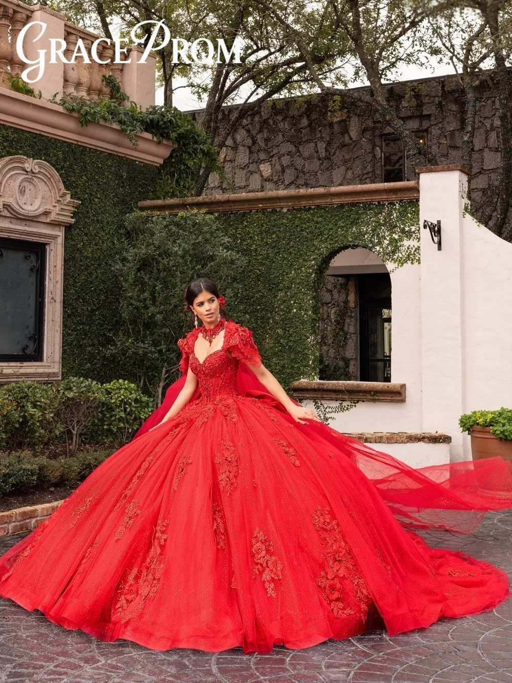 Dramatic Red Quinceanera Dress With Detachable Cape 2026 3D Floral Appliques Glitter Tulle Ball Gown For Sweet 16 Celebration
Dramatic Red Quinceanera Dress With Detachable Cape 2026 3D Floral Appliques Glitter Tulle Ball Gown For Sweet 16 Celebration