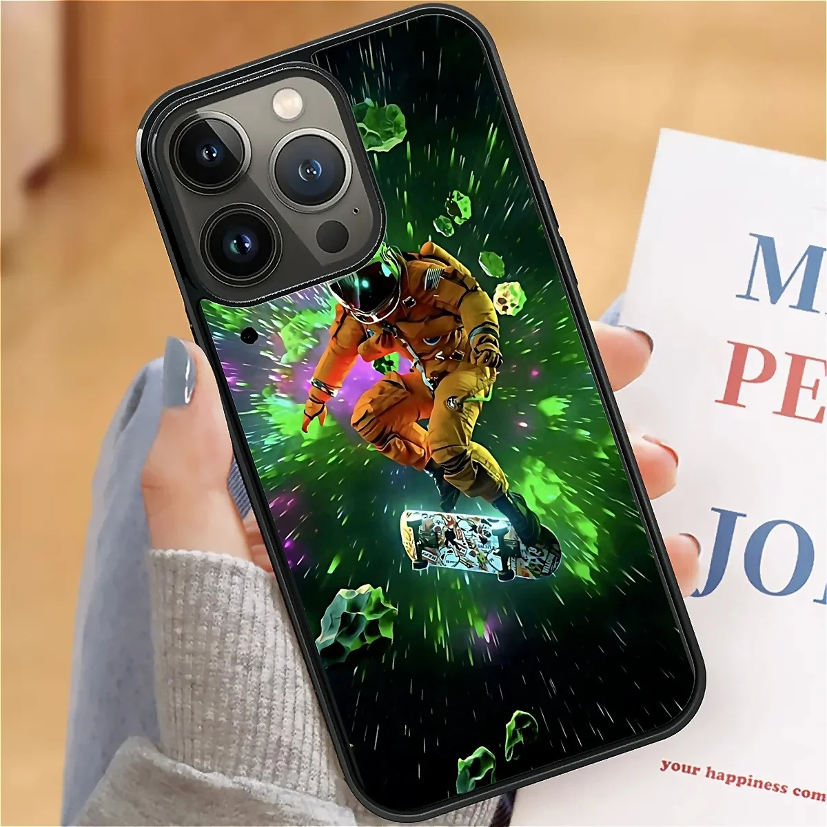 HANBEAR brand phone case - for iPhone, skateboarder, wireless charging, full coverage drop protection.
HANBEAR brand phone case - for iPhone, skateboarder, wireless charging, full coverage drop protection.