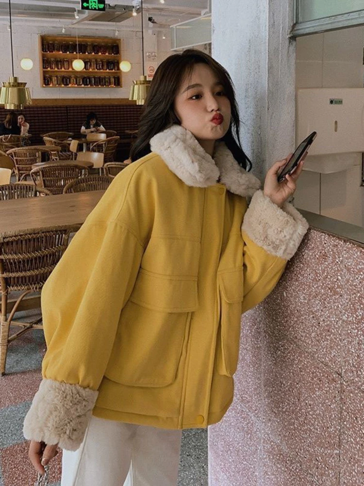 Yellow Cotton Clothes Women's Blue Autumn Winter Lamb Wool Coat Plush Thickened Warm Woman Korean Loose Coat Parka 2023 Winter
Yellow Cotton Clothes Women's Blue Autumn Winter Lamb Wool Coat Plush Thickened Warm Woman Korean Loose Coat Parka 2023 Winter