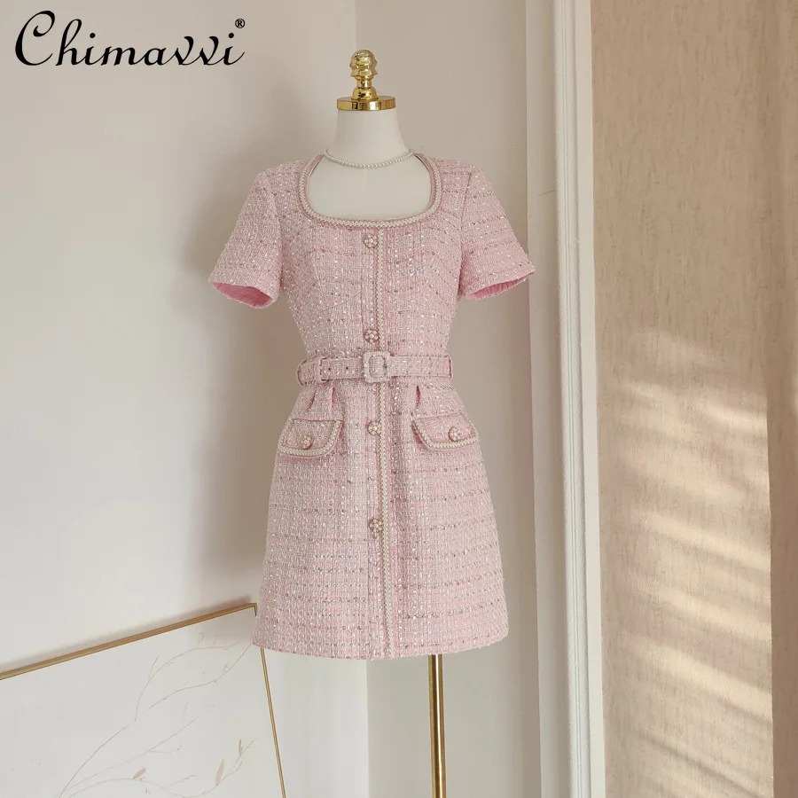 French Elegant Temperament Socialite Square Neck Puff Sleeve High Waist Belt Slim Pink Tweed A-line Short Dress For Women Summer
French Elegant Temperament Socialite Square Neck Puff Sleeve High Waist Belt Slim Pink Tweed A-line Short Dress For Women Summer