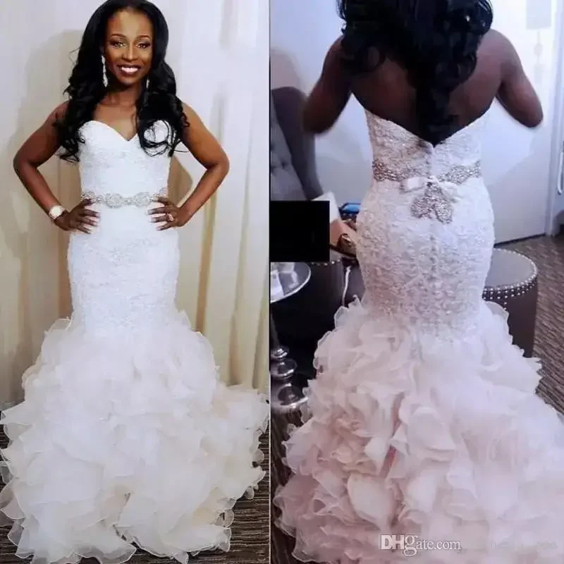 Customized South African Mermaid Wedding Dresses Sweetheart Lace Beaded Bridal Gowns Organza Ruffles Plus Size Wedding Vestidos
Customized South African Mermaid Wedding Dresses Sweetheart Lace Beaded Bridal Gowns Organza Ruffles Plus Size Wedding Vestidos