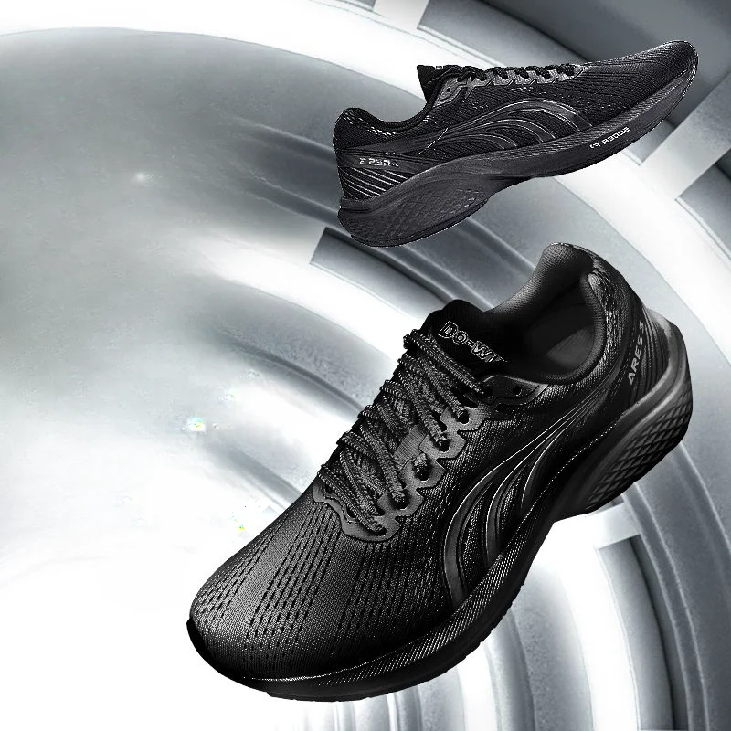 Summer new carbon board running shoes cushioning wear-resistant racing sports shoes men's and women's training running shoes
Summer new carbon board running shoes cushioning wear-resistant racing sports shoes men's and women's training running shoes