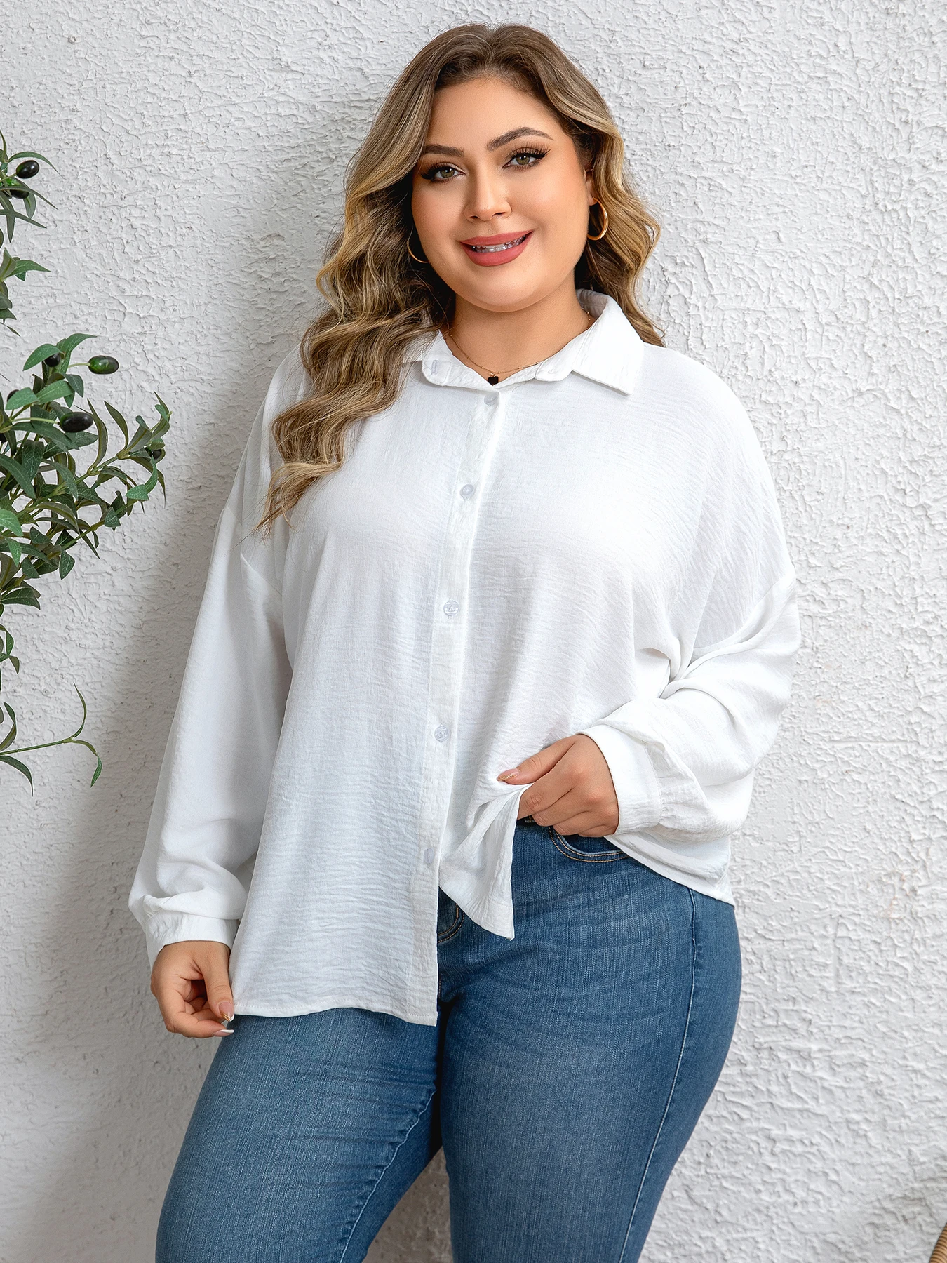 Plus Size Women's Solid Textured Wrinkle Collared Button Down Drop Shoulder Long Sleeve Loose Shirt
Plus Size Women's Solid Textured Wrinkle Collared Button Down Drop Shoulder Long Sleeve Loose Shirt