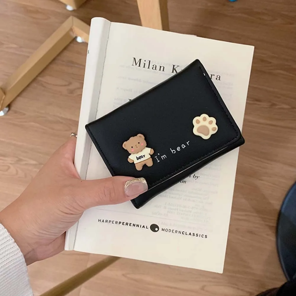 Gift Letter Printed Cute Bear Wallet Waterproof Solid Color Short Money Bag Sewn Large Capacity Simplified Purse Girls
Gift Letter Printed Cute Bear Wallet Waterproof Solid Color Short Money Bag Sewn Large Capacity Simplified Purse Girls