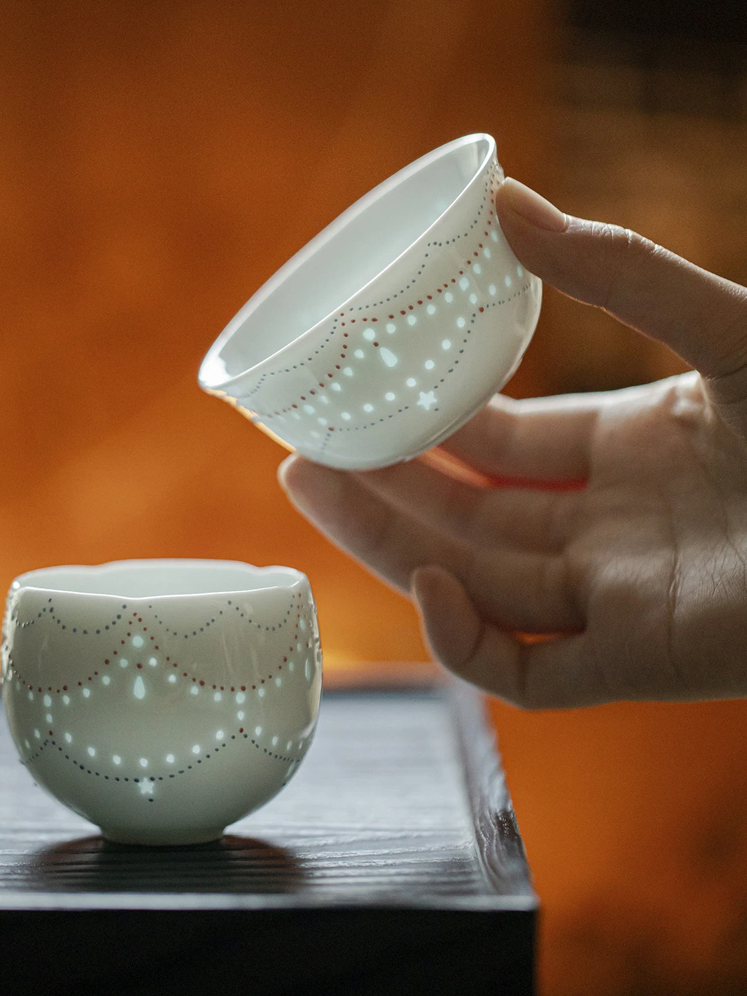 Exquisite Hand-Painted Cerc Tea Cup Hollow out Design Chinese Sle Tea Set Home Use Drinking Cup Simple Ele Sle
Exquisite Hand-Painted Cerc Tea Cup Hollow out Design Chinese Sle Tea Set Home Use Drinking Cup Simple Ele Sle