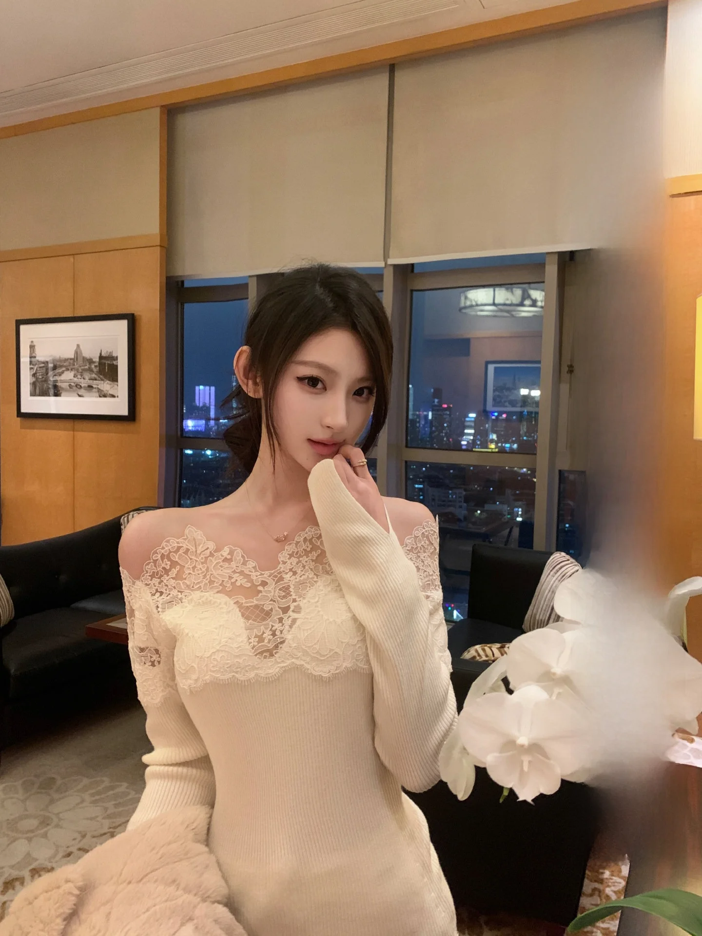 OKMAOP Lace Splice One oulder Women's Knitted irt Spring Base Layer Design Sensation Pure Desire Woolen Top
OKMAOP Lace Splice One oulder Women's Knitted irt Spring Base Layer Design Sensation Pure Desire Woolen Top