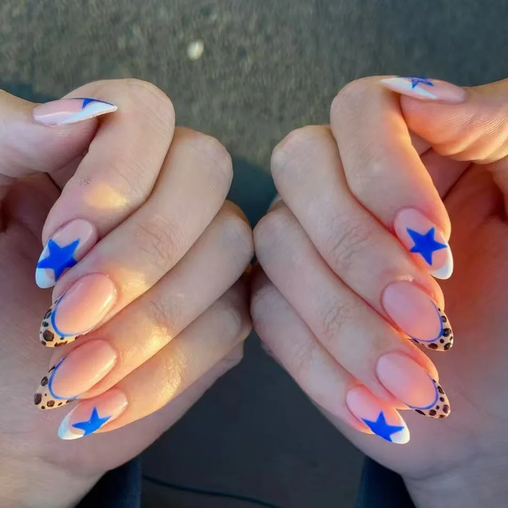 24Pcs Blue Star Leopard Print Press On Nails Short Almond False Nail French Tip Nude Fake Nail Y2K Acrylic Manicure for Women
24Pcs Blue Star Leopard Print Press On Nails Short Almond False Nail French Tip Nude Fake Nail Y2K Acrylic Manicure for Women