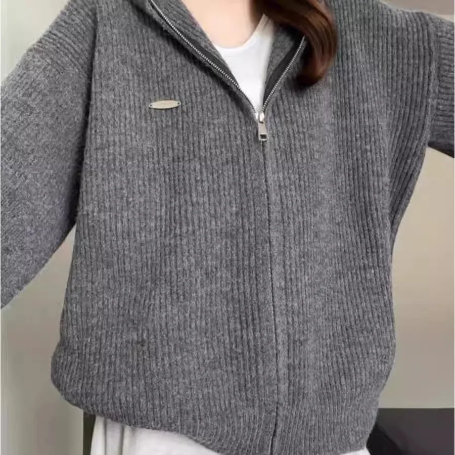 Laid-back Korean Style Zipper Hoodie Knitted Sweater Coat Women's Autumn Winter New Arrival High-End Feeling Open Cardigan Top
Laid-back Korean Style Zipper Hoodie Knitted Sweater Coat Women's Autumn Winter New Arrival High-End Feeling Open Cardigan Top