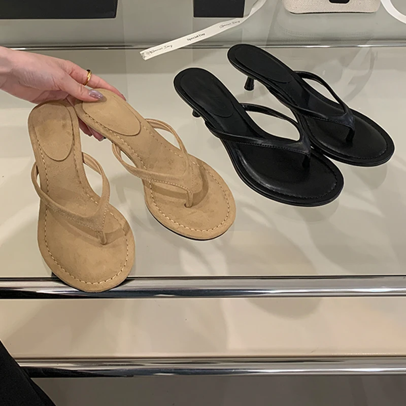 2025 Fashion Low Heels Slippers Woman Round Clip Toe Mules Party Casual Sandals Slides Flip Flops Summer Shoes Pantuflas Mujer
2025 Fashion Low Heels Slippers Woman Round Clip Toe Mules Party Casual Sandals Slides Flip Flops Summer Shoes Pantuflas Mujer
