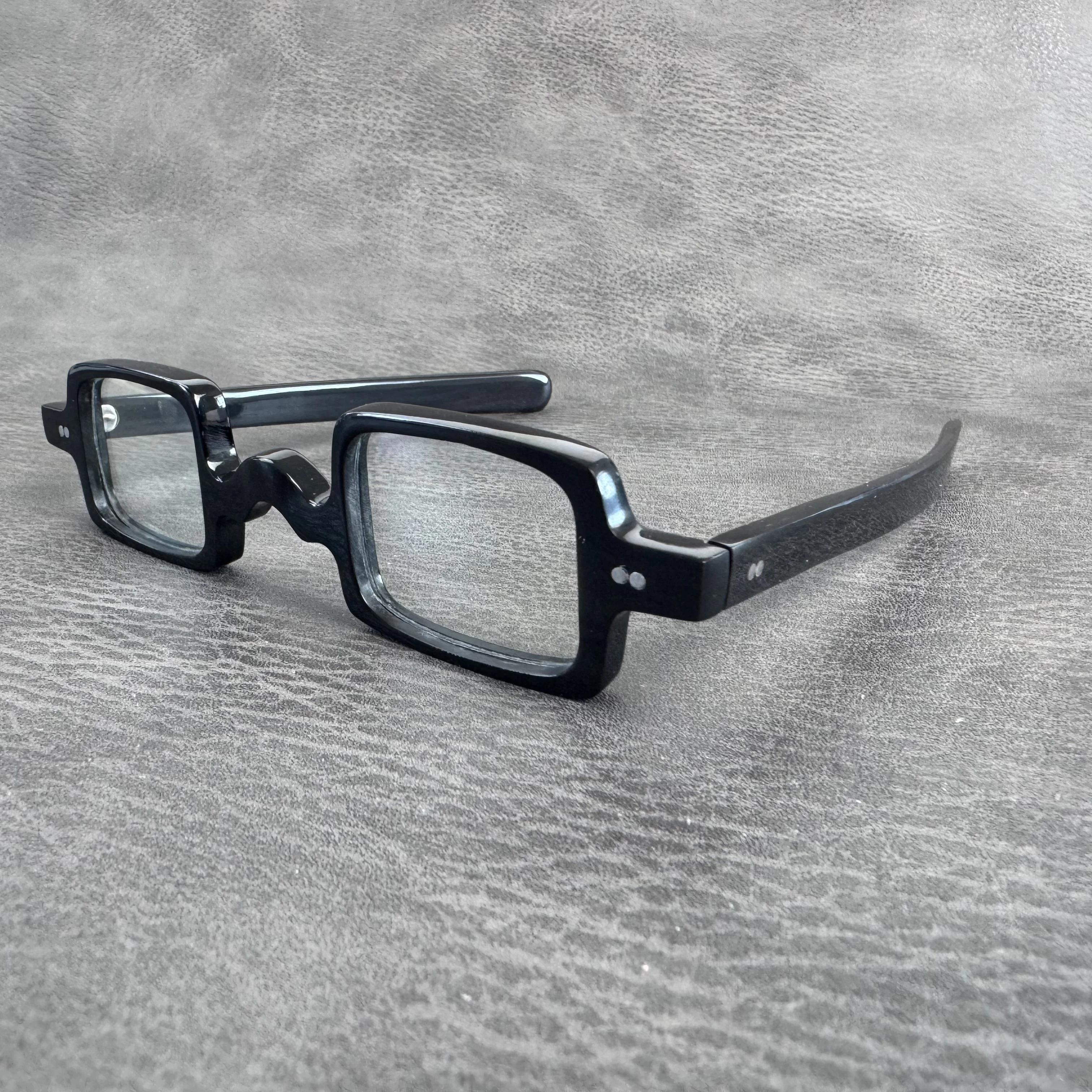 Eyeglass Frames Square Vintage Rivets Unique Handmade Buffalo Horn Prescription Eyeglasses Optical Lens Men's Glasses Frames
Eyeglass Frames Square Vintage Rivets Unique Handmade Buffalo Horn Prescription Eyeglasses Optical Lens Men's Glasses Frames