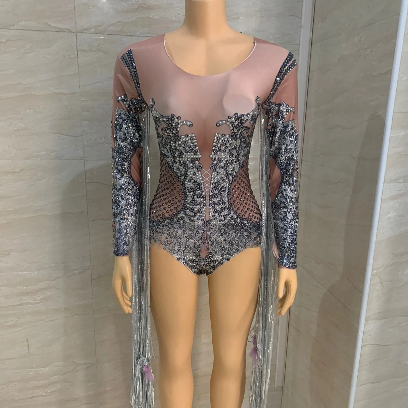 Costume Guest Sequins Tassel Elastic High Fork Short Stage Palace Vestidos De Gala De Noche Vestido De Gala Noche Mujer Elegante
Costume Guest Sequins Tassel Elastic High Fork Short Stage Palace Vestidos De Gala De Noche Vestido De Gala Noche Mujer Elegante