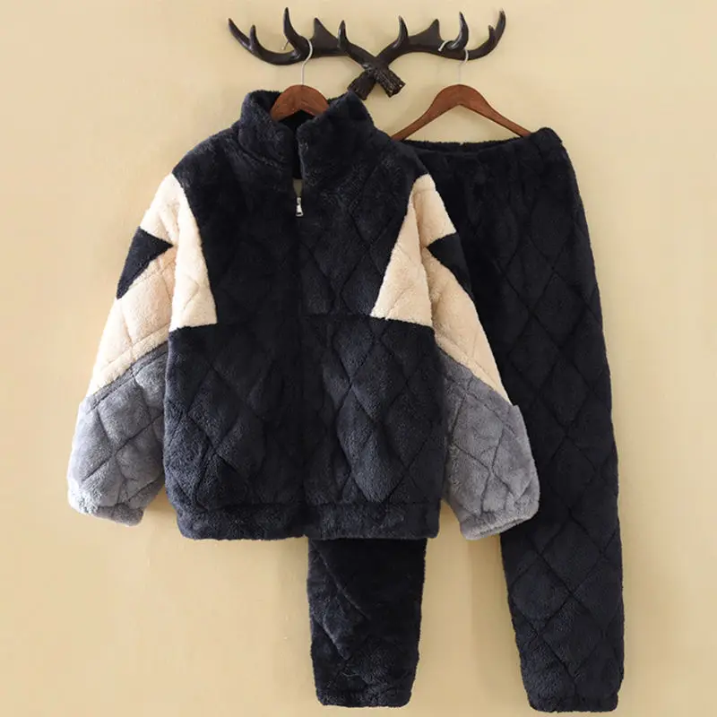 Men's and Women's Fall and Winter Coral Velvet Three-layer Laminated Cotton Men's Winter Home Wear Couple Pajamas
Men's and Women's Fall and Winter Coral Velvet Three-layer Laminated Cotton Men's Winter Home Wear Couple Pajamas