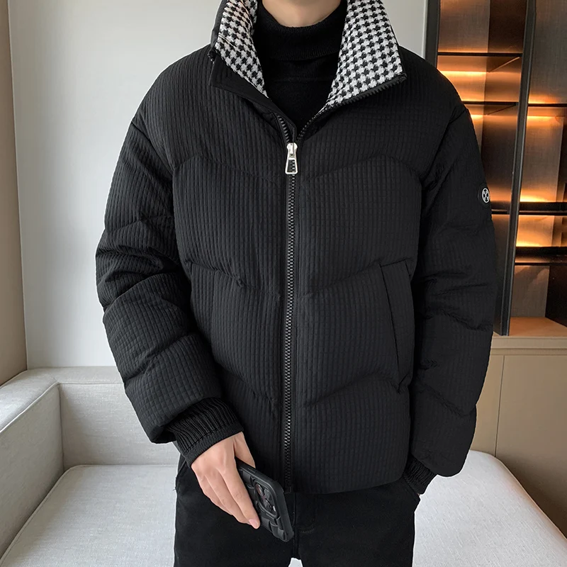 High-End Winter Men's down Jaet Faionable Plaid Warmth Youthful Energy ort Sle Pure Color No Hat Stand Collar
High-End Winter Men's down Jaet Faionable Plaid Warmth Youthful Energy ort Sle Pure Color No Hat Stand Collar