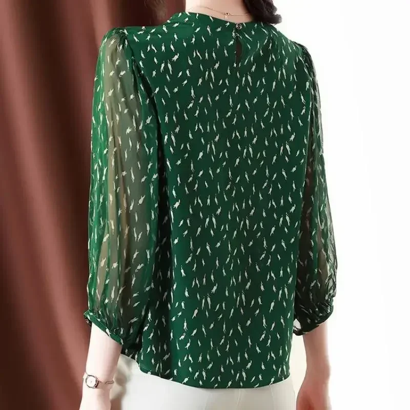 Elegant Fashion Printed Chiffon Shirt Summer 2024 New O-Neck Three Quarter Lantern Sleeve Loose Pullover Blouse Women's Clothing
Elegant Fashion Printed Chiffon Shirt Summer 2024 New O-Neck Three Quarter Lantern Sleeve Loose Pullover Blouse Women's Clothing