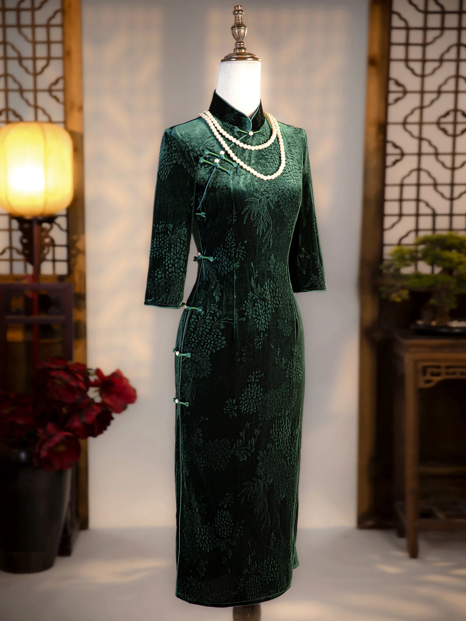 een Velvet Floral Emed Dr Long Sve Wedding Dinner Par Gown Mommy Vintage Sle Mid-Length Qipao Dr
een Velvet Floral Emed Dr Long Sve Wedding Dinner Par Gown Mommy Vintage Sle Mid-Length Qipao Dr