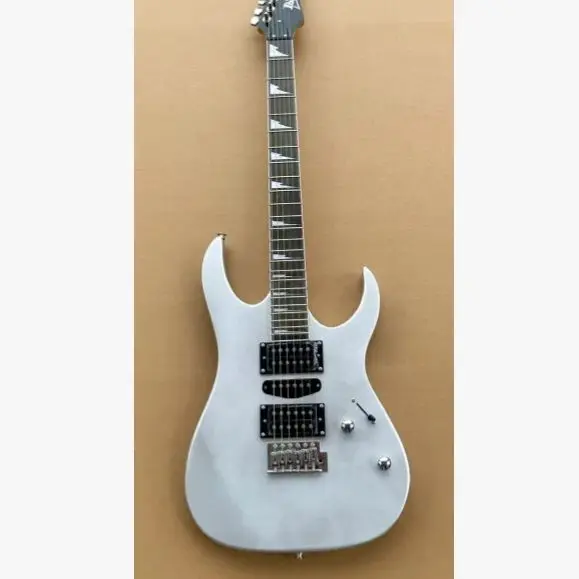 Brand New RG470DX Electric Guitar - Silver
Brand New RG470DX Electric Guitar - Silver