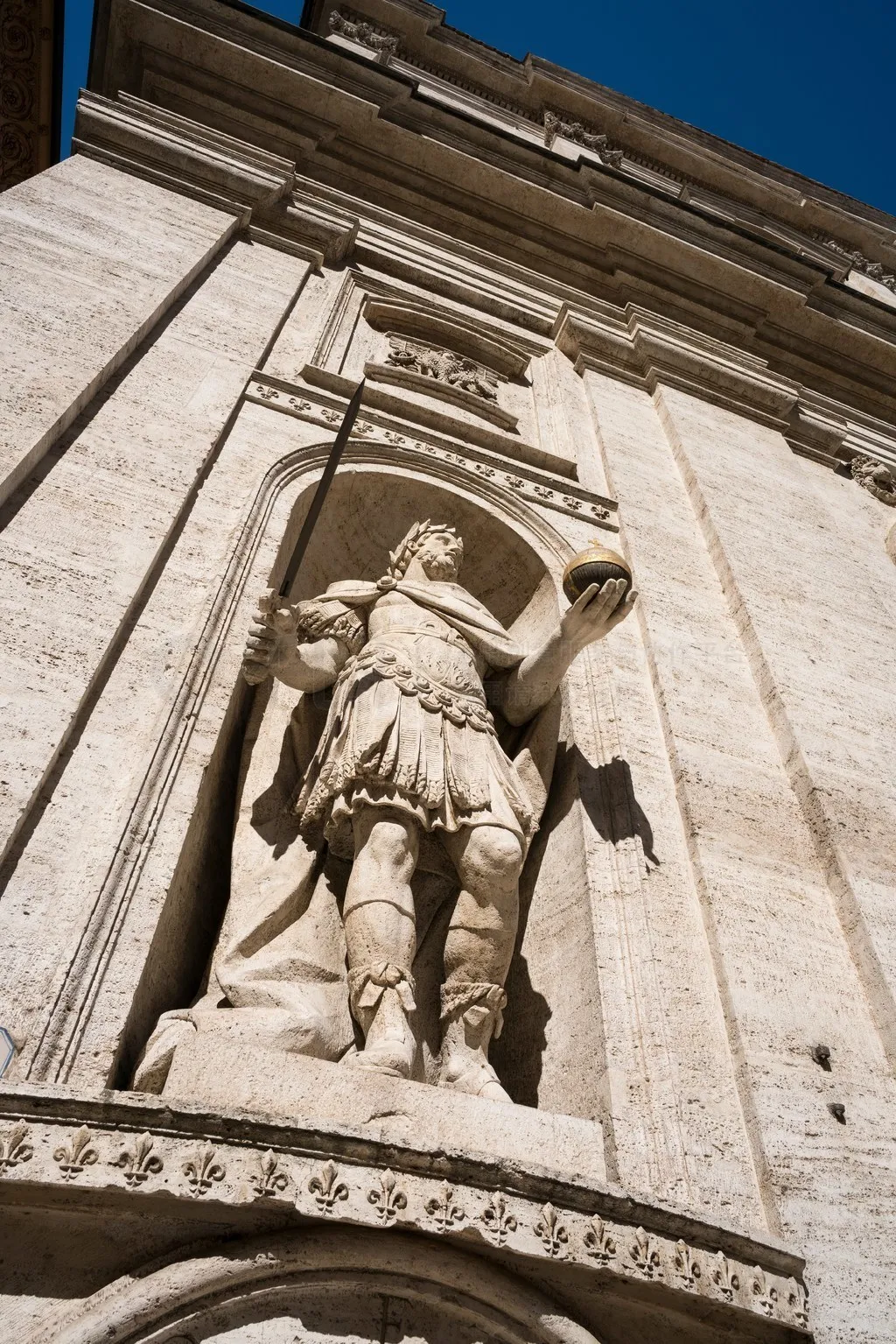 Металлический улучшенный нижний рычаг для радиоуправляемых машинок FeiShen FS 1/8 TANK, SHARKS, Cheetah, ATOM, Leopard, Thunder. Запчасти для радиоуправляемых машин.
Металлический улучшенный нижний рычаг для радиоуправляемых машинок FeiShen FS 1/8 TANK, SHARKS, Cheetah, ATOM, Leopard, Thunder. Запчасти для радиоуправляемых машин.