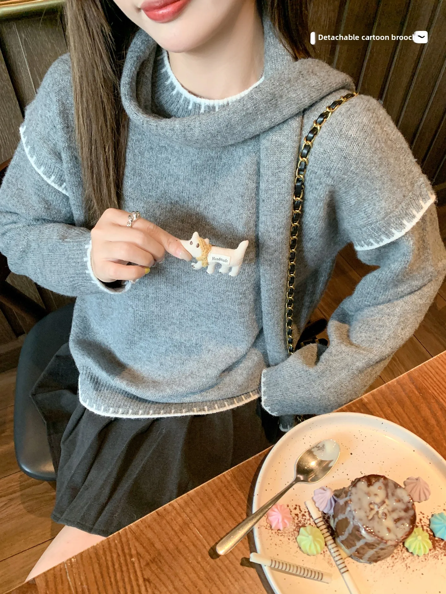 Loose Women's ey round Ne Knitwear Sweater Winter Inner Wear Comfortable Fce Long Sve Top by Zeng Xiaoxian
Loose Women's ey round Ne Knitwear Sweater Winter Inner Wear Comfortable Fce Long Sve Top by Zeng Xiaoxian