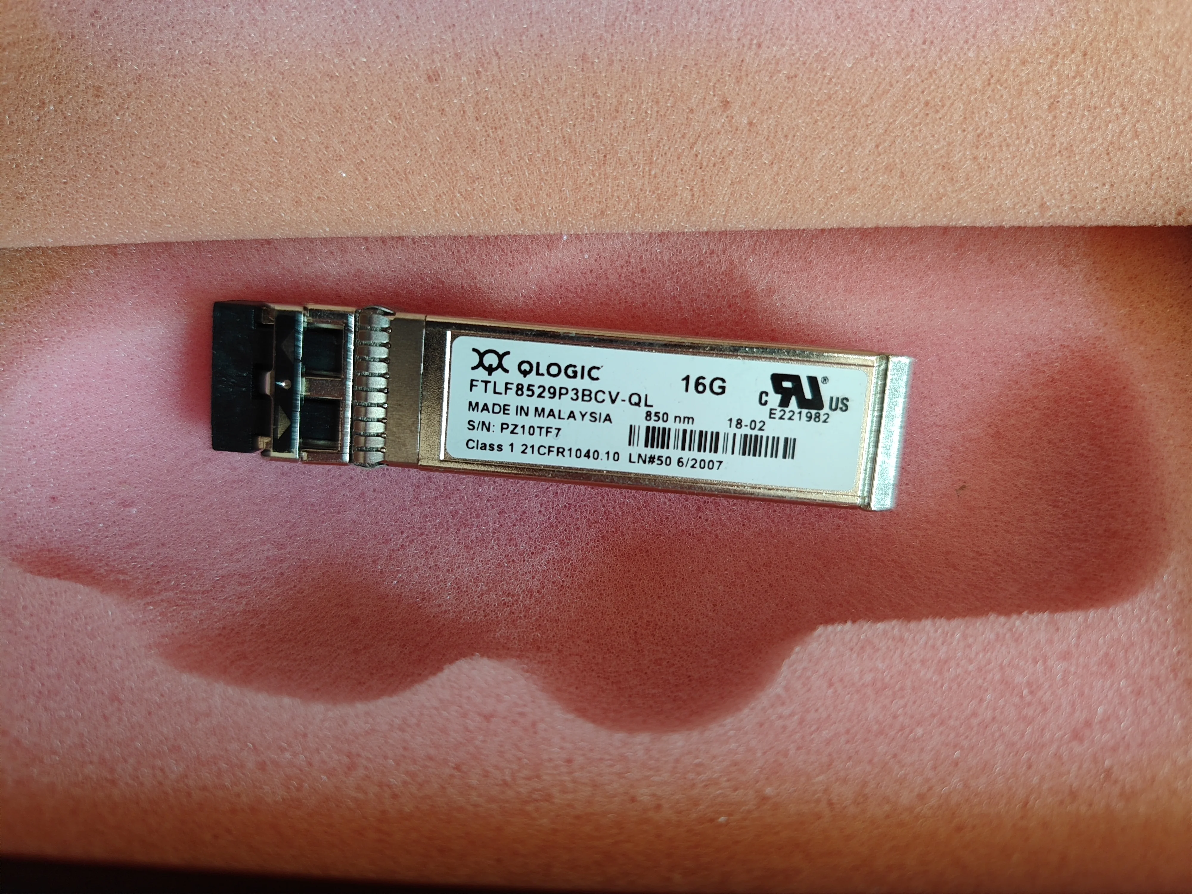 16g Sfp Qlogic FTLF8529P3BCV-QL 16GB SFP+ Module 850nm Qle2670 Qle2672 Qle2690 Qle2692 7023324 16g HBA Fibre Channel Transceiver
16g Sfp Qlogic FTLF8529P3BCV-QL 16GB SFP+ Module 850nm Qle2670 Qle2672 Qle2690 Qle2692 7023324 16g HBA Fibre Channel Transceiver