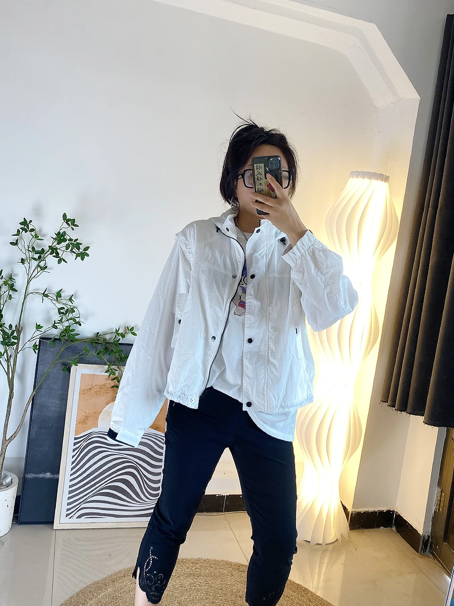 Женская тонкая толстовка большого размера свободного кроя с капюшоном, для защиты от солнца, повседневная, на молнии, удлиненная...
Женская тонкая толстовка большого размера свободного кроя с капюшоном, для защиты от солнца, повседневная, на молнии, удлиненная...