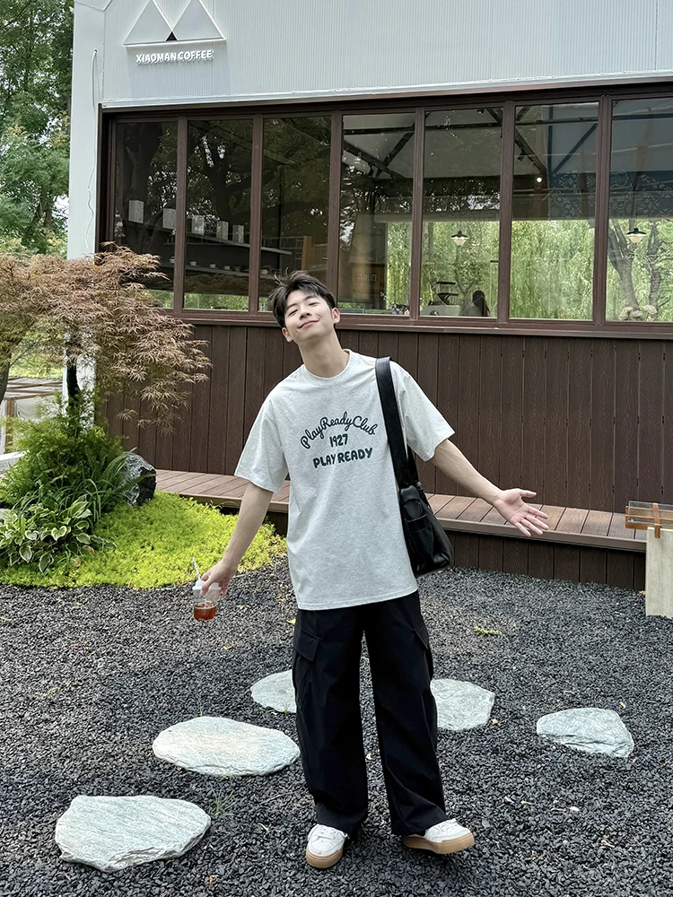 Новинка 2025 года, мужские повседневные свободные джинсы с прямыми штанинами, весенне-осенние универсальные удобные модные длинные брюки
Новинка 2025 года, мужские повседневные свободные джинсы с прямыми штанинами, весенне-осенние универсальные удобные модные длинные брюки