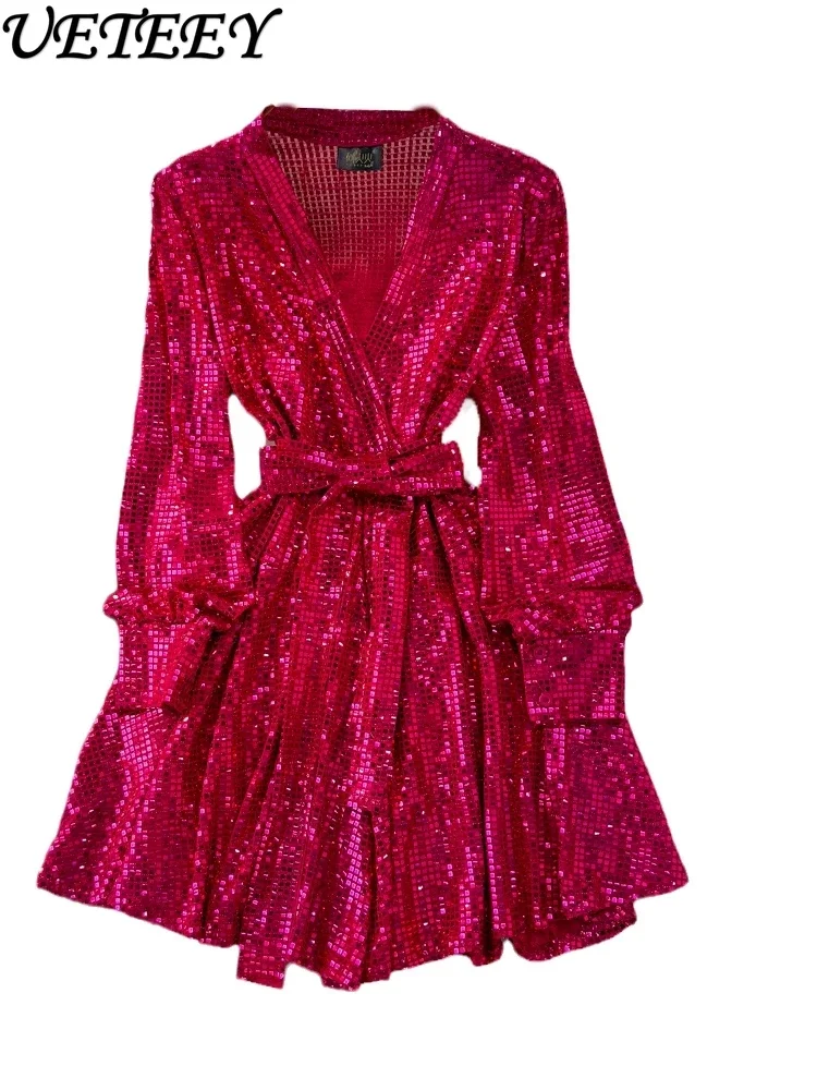 Fashion Celebrity Temperament Lantern Long-sleeved Deep V-neck Dress Waist Slimming Mid-length A-word Sparkling Sequined Dresses
Fashion Celebrity Temperament Lantern Long-sleeved Deep V-neck Dress Waist Slimming Mid-length A-word Sparkling Sequined Dresses