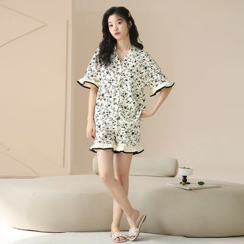 Fashion casual women's pajamas women's summer cotton short-sleeved summer girls loungewear suit
Fashion casual women's pajamas women's summer cotton short-sleeved summer girls loungewear suit