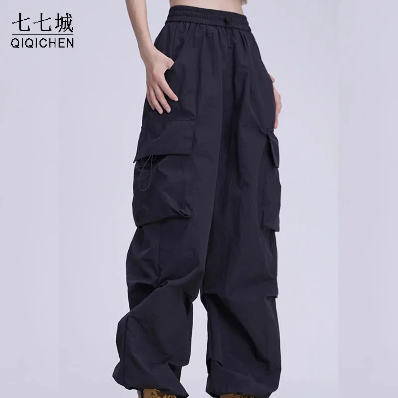 Summer Quick Drying Cargo Pants Women Large Pocket Drawstring Wide Leg Pants High Street Casual Loose Trousers Unisex Streetwear
Summer Quick Drying Cargo Pants Women Large Pocket Drawstring Wide Leg Pants High Street Casual Loose Trousers Unisex Streetwear