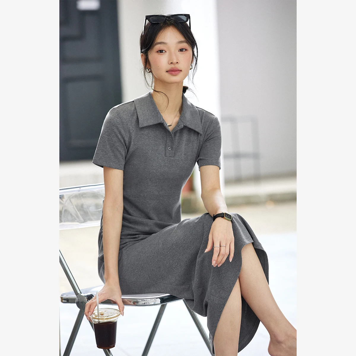 VIMLY Women's Minimalist Casual Straight Pleated Dresses 2025 Summer Simple Polo Neck Short Sleeve Folds Office Lady Dress M9789
VIMLY Women's Minimalist Casual Straight Pleated Dresses 2025 Summer Simple Polo Neck Short Sleeve Folds Office Lady Dress M9789