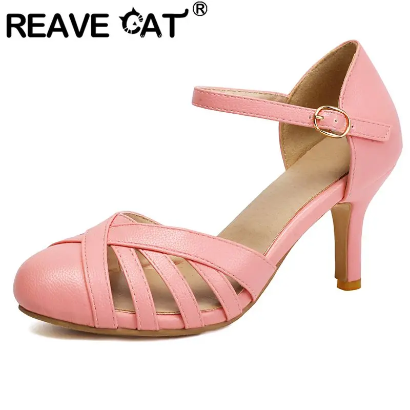 Белые женские туфли REAVE CAT с круглым носком, на тонком каблуке 7,5 см, с ремешком на пряжке, увеличенные размеры 46, 47, 48, повседневные туфли-мэри-джейн
Белые женские туфли REAVE CAT с круглым носком, на тонком каблуке 7,5 см, с ремешком на пряжке, увеличенные размеры 46, 47, 48, повседневные туфли-мэри-джейн