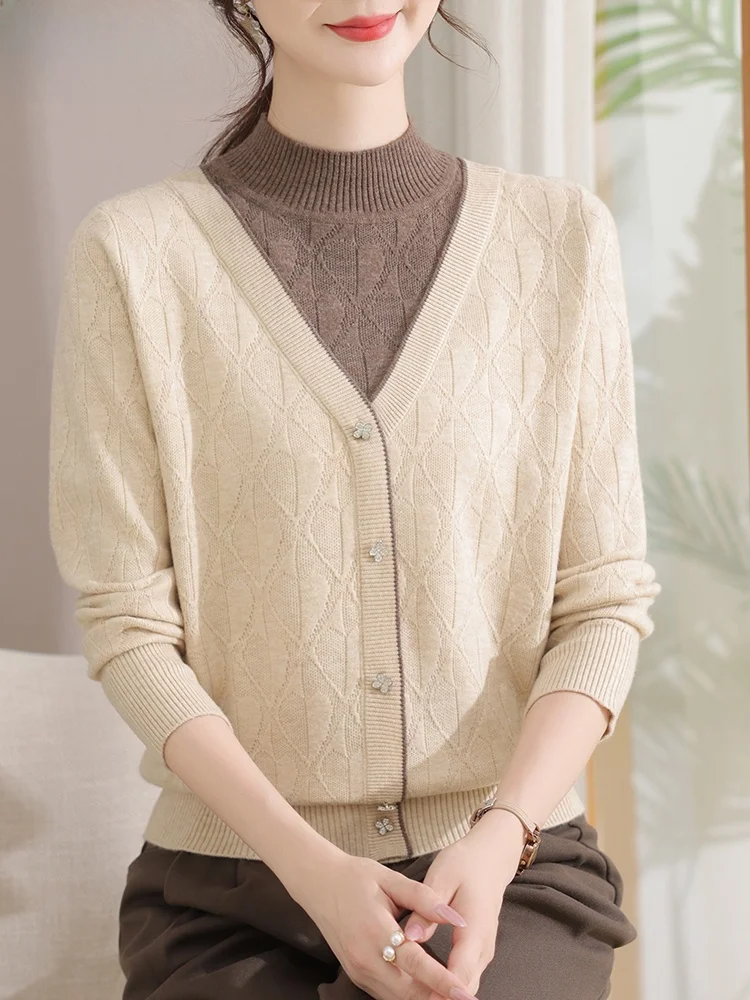 Faionable Knitted Sweater Base Layer Top for Middle-Aged Women Autumn Wear Loose Fit Long Pants Button Sle Regular Sve
Faionable Knitted Sweater Base Layer Top for Middle-Aged Women Autumn Wear Loose Fit Long Pants Button Sle Regular Sve