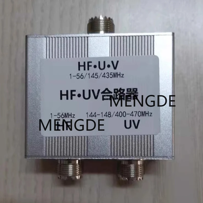HF * UV Combiner M Коротковолновый и УФ-устройство материнского сиденья 1–56 МГц/145/435 МГц
HF * UV Combiner M Коротковолновый и УФ-устройство материнского сиденья 1–56 МГц/145/435 МГц