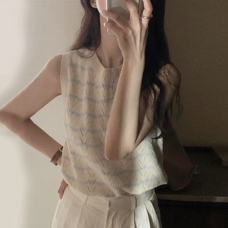 Chic Anti-Aging Lazy Style round Neck Hollow out Loose Versatile Knitted Sleeveless Vest Women's Fashion Korean Commute Style
Chic Anti-Aging Lazy Style round Neck Hollow out Loose Versatile Knitted Sleeveless Vest Women's Fashion Korean Commute Style