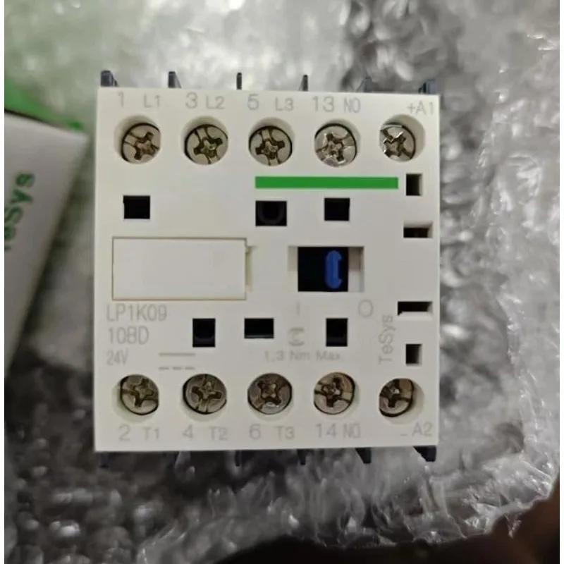 Brand New Original LP1K0910BD Contactor 9A 24V DC Fast Delivery
Brand New Original LP1K0910BD Contactor 9A 24V DC Fast Delivery