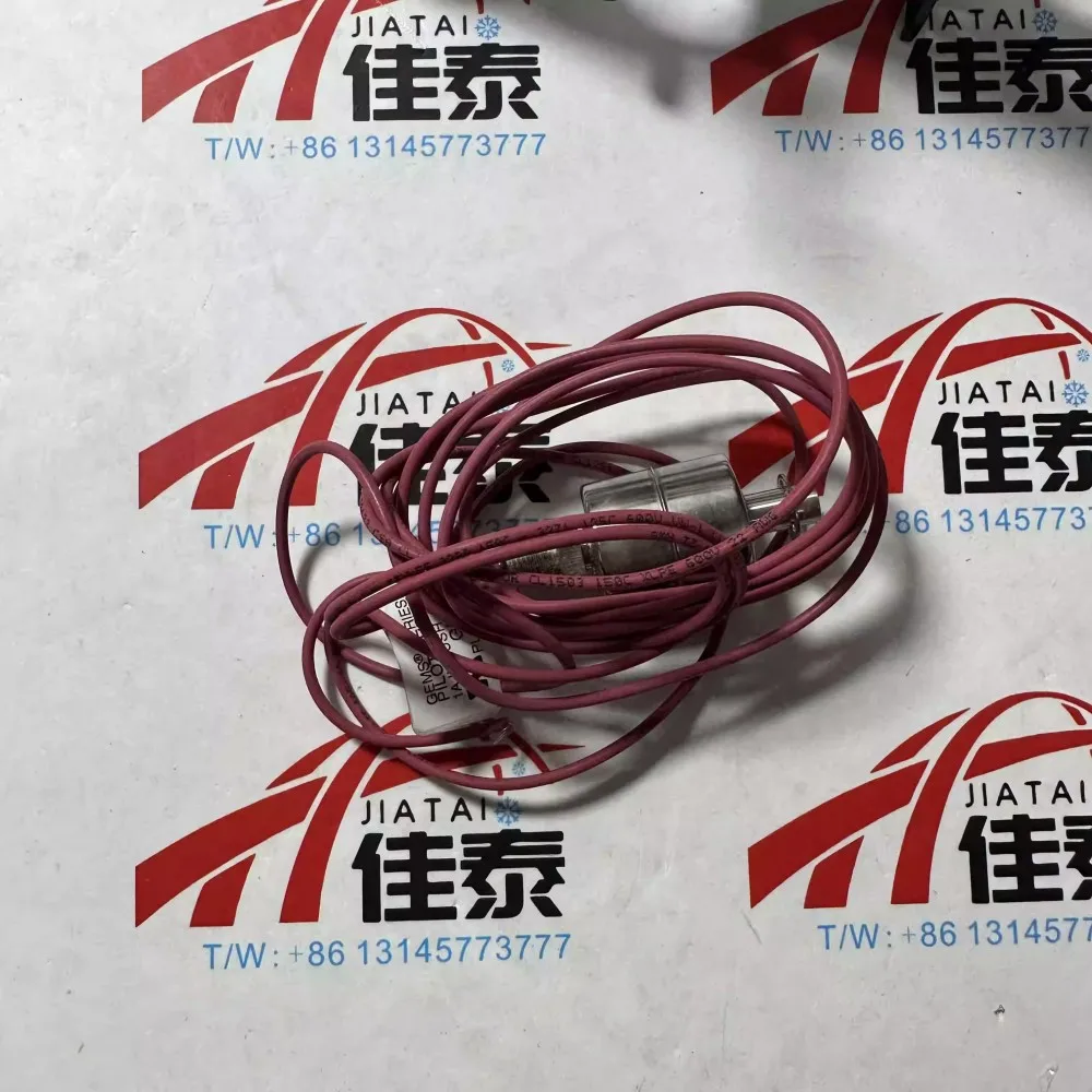 New for 913A0086H01 York Industrial Freezer Liquid Level Switch
New for 913A0086H01 York Industrial Freezer Liquid Level Switch