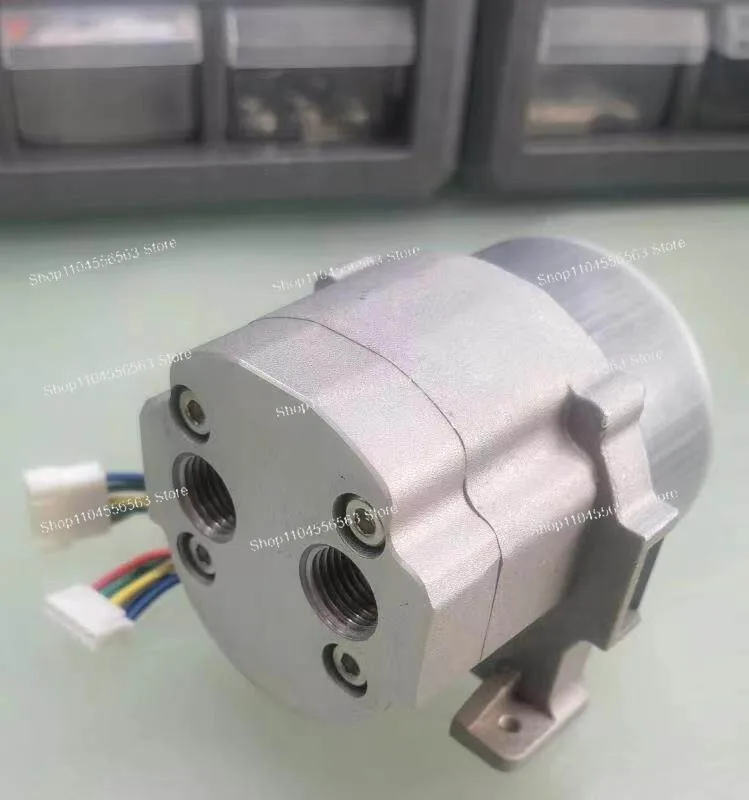 12V DC Brushless Gear Pump: 14LPM Mini Oil/Diesel Transfer Pump, Self-Priming for Lubrication/Hydraulic/Cooling
12V DC Brushless Gear Pump: 14LPM Mini Oil/Diesel Transfer Pump, Self-Priming for Lubrication/Hydraulic/Cooling