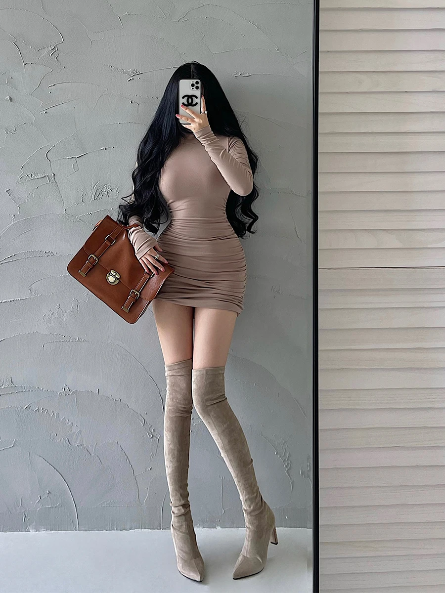 Pure Desire Sexy High Collar Slim Fit Long Sleeve Pleated Base Dress Bodycon Short Skirt Women's Autumn Cotton Dress
Pure Desire Sexy High Collar Slim Fit Long Sleeve Pleated Base Dress Bodycon Short Skirt Women's Autumn Cotton Dress