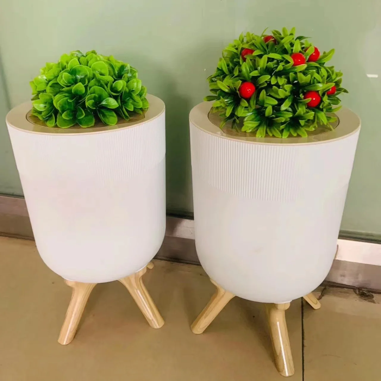 Top Manufacturer Supply Newly Garden Creative Flower Box With Classified Dustbin For Garden Park Home Kitchen Bathroom Waste Bin
Top Manufacturer Supply Newly Garden Creative Flower Box With Classified Dustbin For Garden Park Home Kitchen Bathroom Waste Bin
