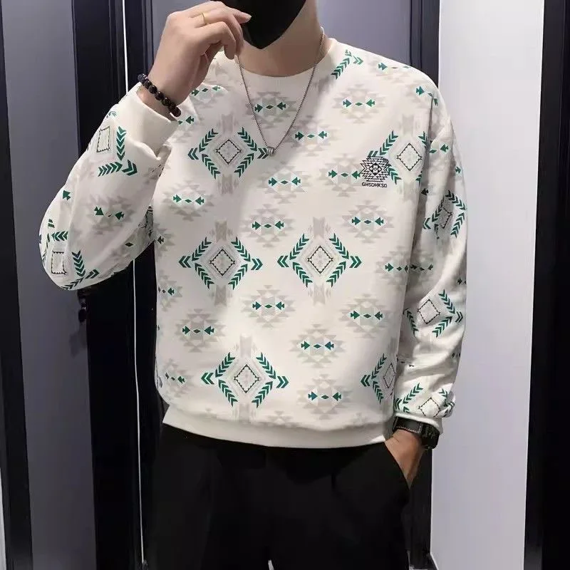New Spring and Autumn Fashion Brand Letter Printing Round Neck Large Loose Versatile and Handsome Men's Long Sleeve Sweater
New Spring and Autumn Fashion Brand Letter Printing Round Neck Large Loose Versatile and Handsome Men's Long Sleeve Sweater
