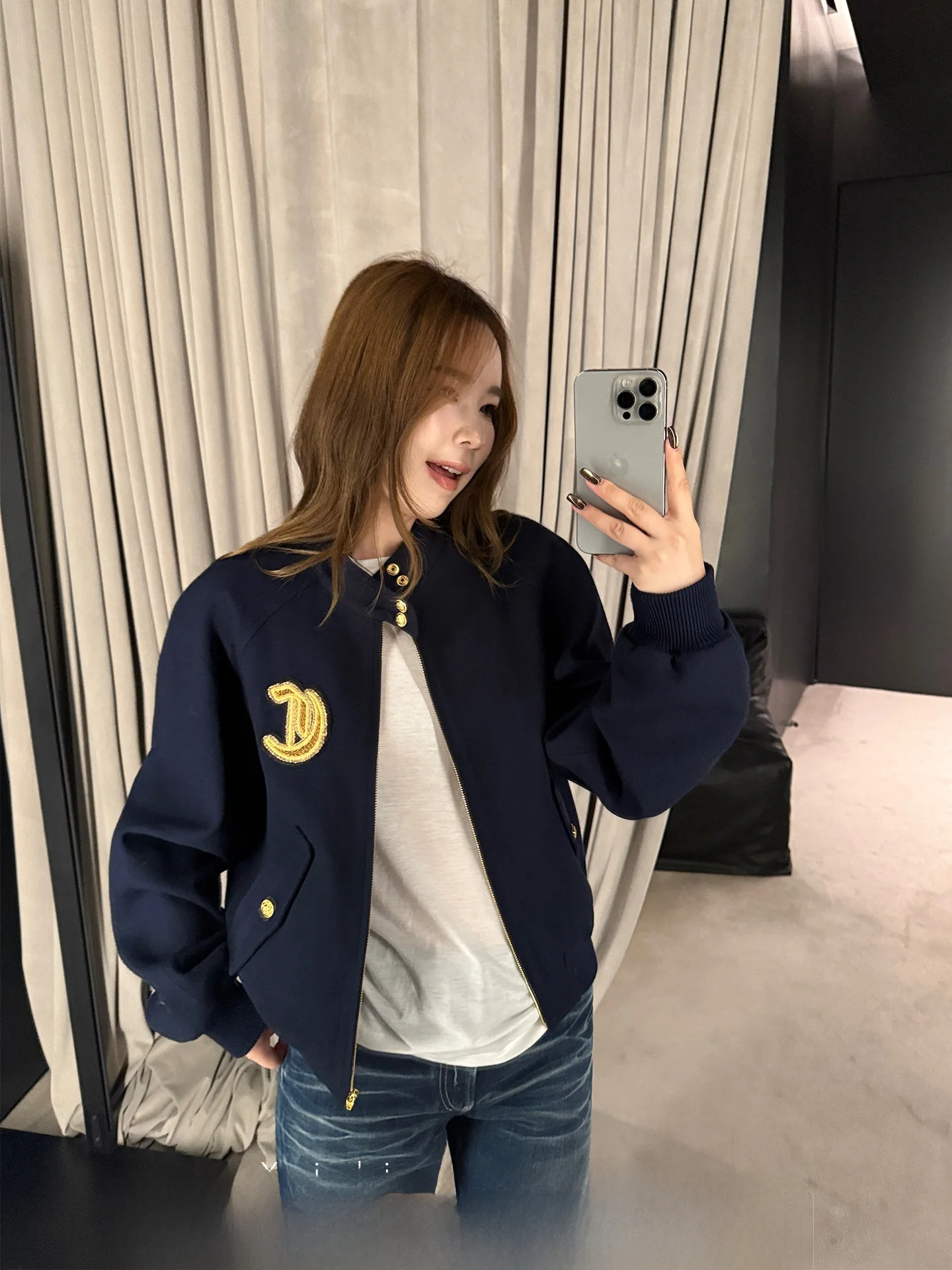Xzichic Faionable Embroidered Stand Collar Casual Jaet Women's Sli Autumn Top Zipper Closure Long Sve Regular Fit
Xzichic Faionable Embroidered Stand Collar Casual Jaet Women's Sli Autumn Top Zipper Closure Long Sve Regular Fit