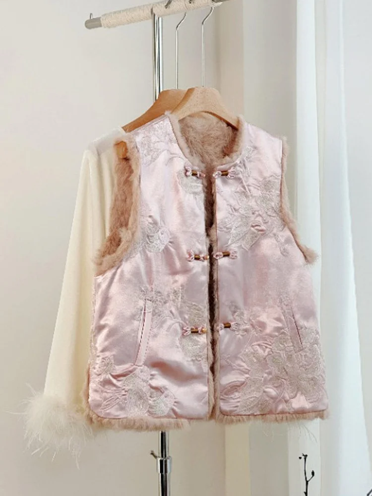 Ele Double-Sided Wear Heavy Embroidery Women's Faux Fur Vest Warm Thiened Autumn Winter Faion Outerwear Jaet
Ele Double-Sided Wear Heavy Embroidery Women's Faux Fur Vest Warm Thiened Autumn Winter Faion Outerwear Jaet