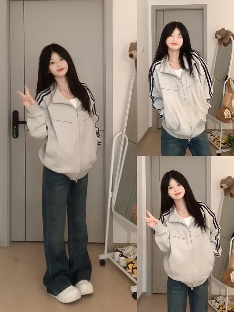 American Retro Stand Collar Sweatshirt Women Open Cardigan 2025 New Spring Autumn Korean Style Lazy Casual Versatile Zipper J...
American Retro Stand Collar Sweatshirt Women Open Cardigan 2025 New Spring Autumn Korean Style Lazy Casual Versatile Zipper J...