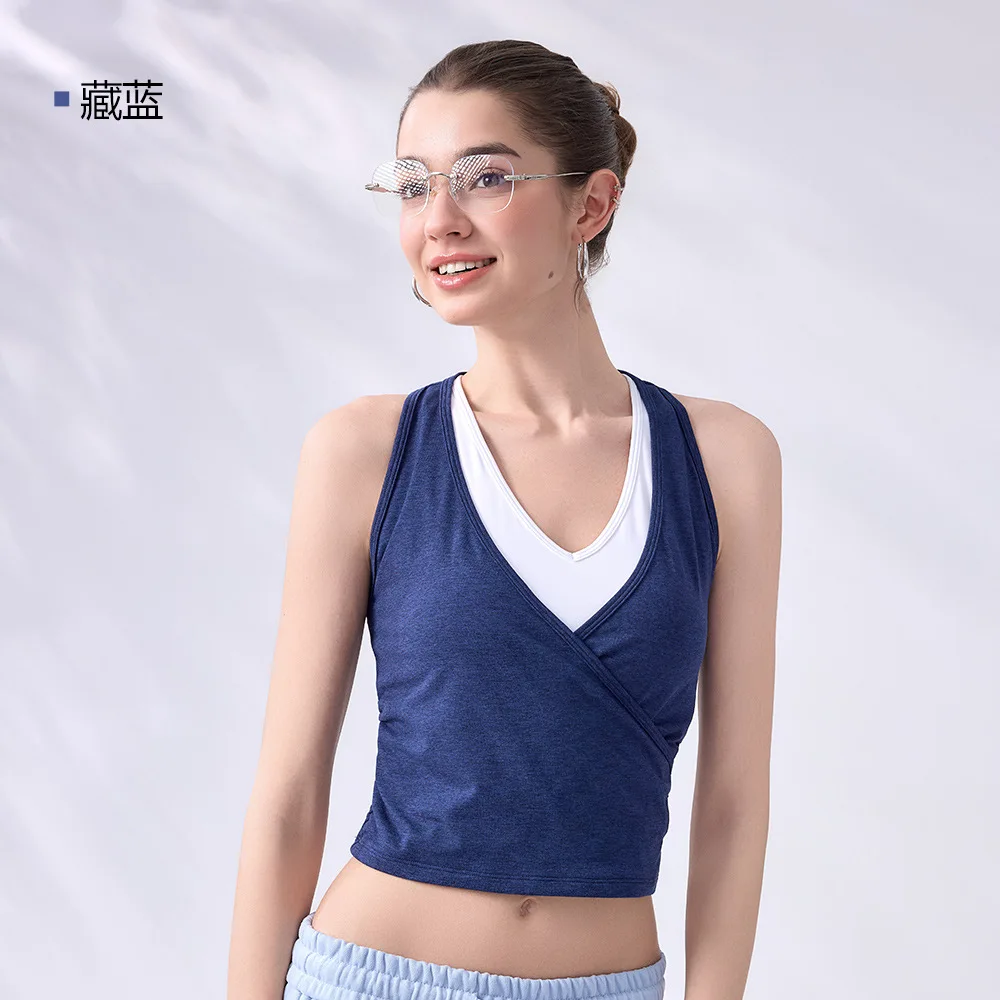 V-neck fake two-piece sports vest, quick-drying and breathable, one-piece cup running fitness yoga clothes
V-neck fake two-piece sports vest, quick-drying and breathable, one-piece cup running fitness yoga clothes