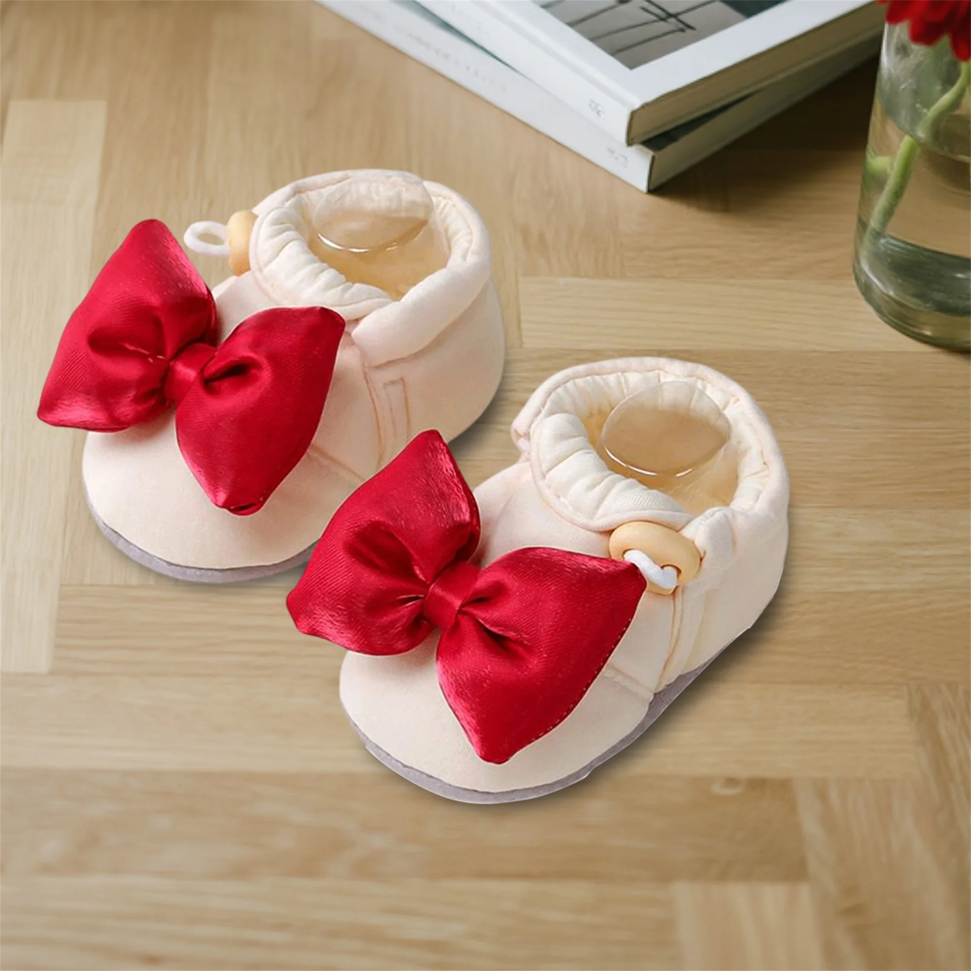 Блестящие балетки для маленьких девочек с эластичным ремешком, нескользящие туфли Мэри Джейн для маленьких девочек 0-18 месяцев
Блестящие балетки для маленьких девочек с эластичным ремешком, нескользящие туфли Мэри Джейн для маленьких девочек 0-18 месяцев