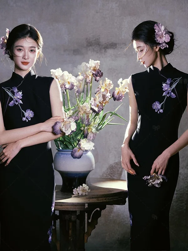 New Chinese Style Vintage Black Embroidered Dress Young Version Slim Fit High-End Feeling Photography Dress for Women
New Chinese Style Vintage Black Embroidered Dress Young Version Slim Fit High-End Feeling Photography Dress for Women