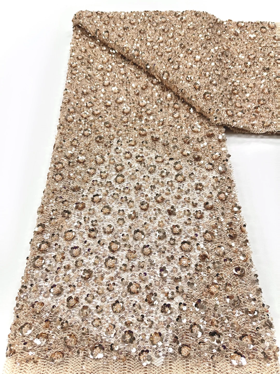 Heavy Gold African Lace Fabric Embroidered Nigerian Lace Fabric with Bead Sequins High-quality African French Net Lace Fabric
Heavy Gold African Lace Fabric Embroidered Nigerian Lace Fabric with Bead Sequins High-quality African French Net Lace Fabric